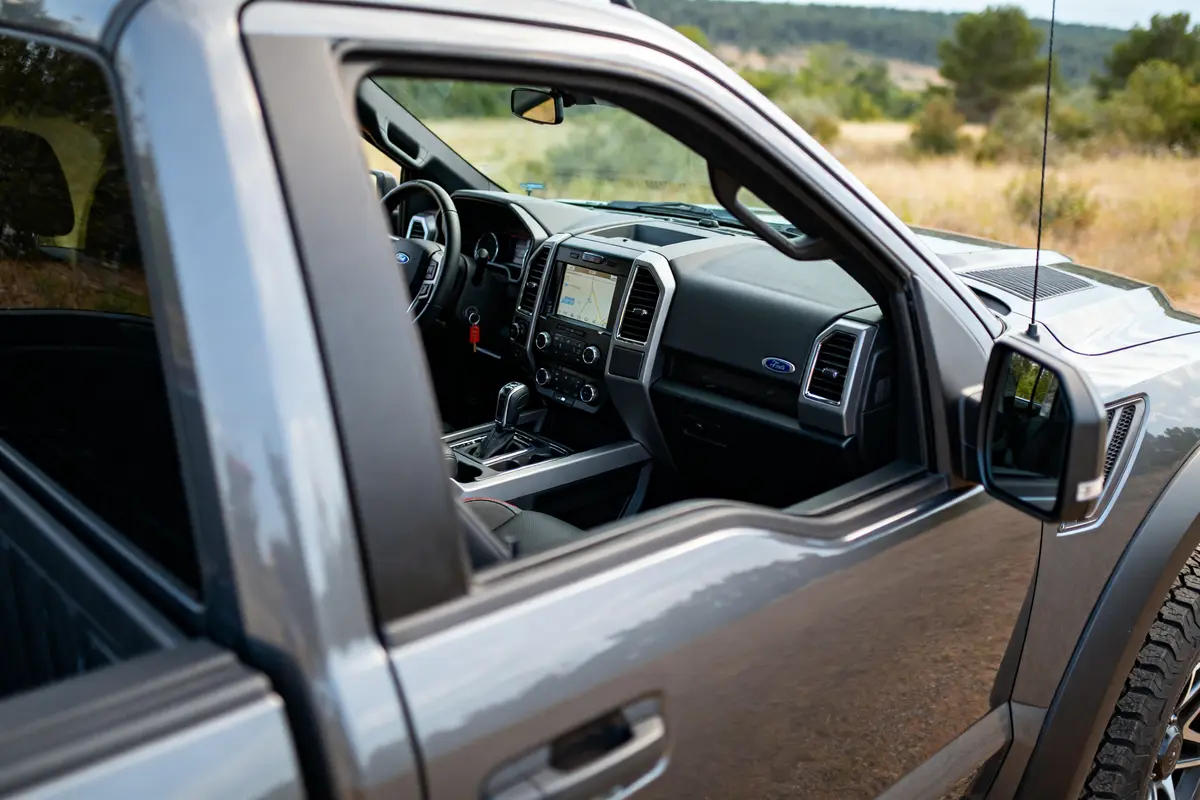 Ford raptor 4 door : prix, finitions et essai officiel