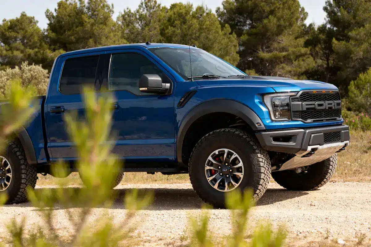 Ford Raptor cab : fiche technique, puissance et prix exclu
