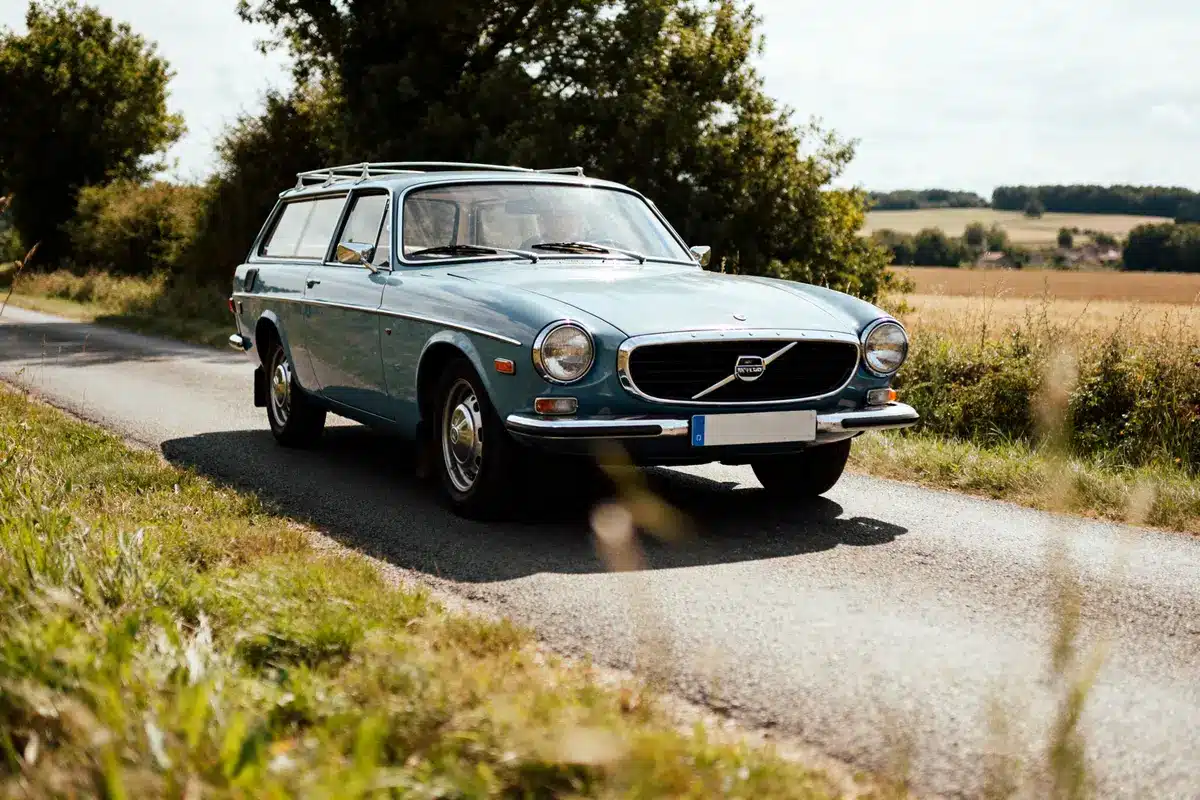 P1800 Volvo wagon : Guide d’achat et annonces de collection