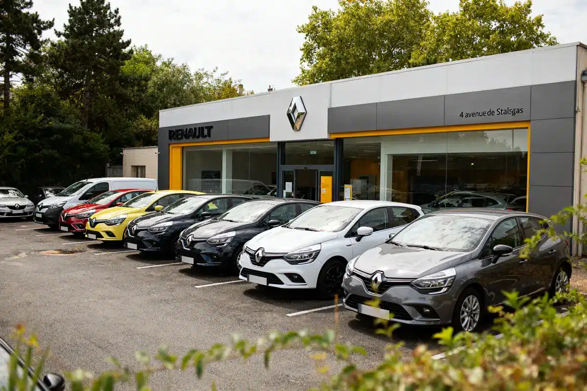 Renault Fresnes : concessionnaire, occasions & services auto