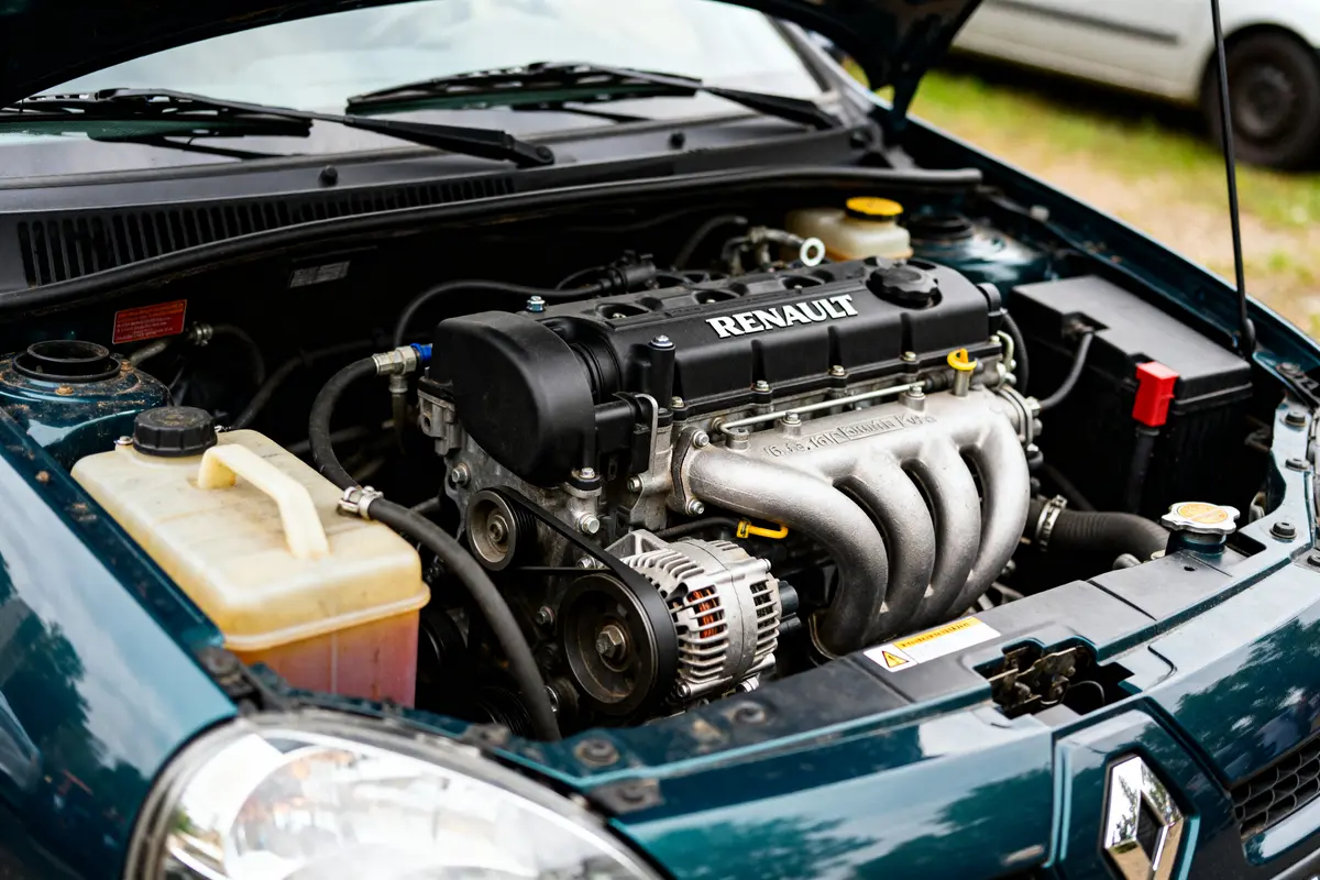Moteur essence le plus fiable sur les Renault : Quel choix ?